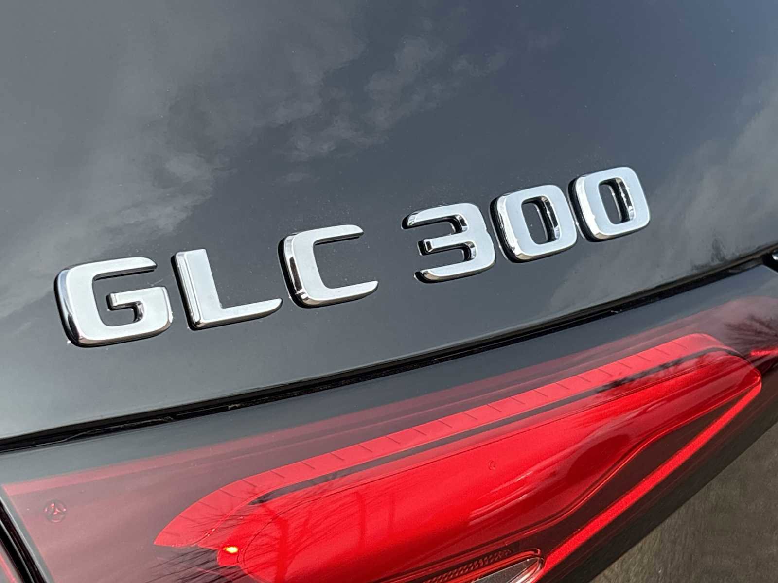 New 2026 Mercedes-Benz GLC 300 image 11