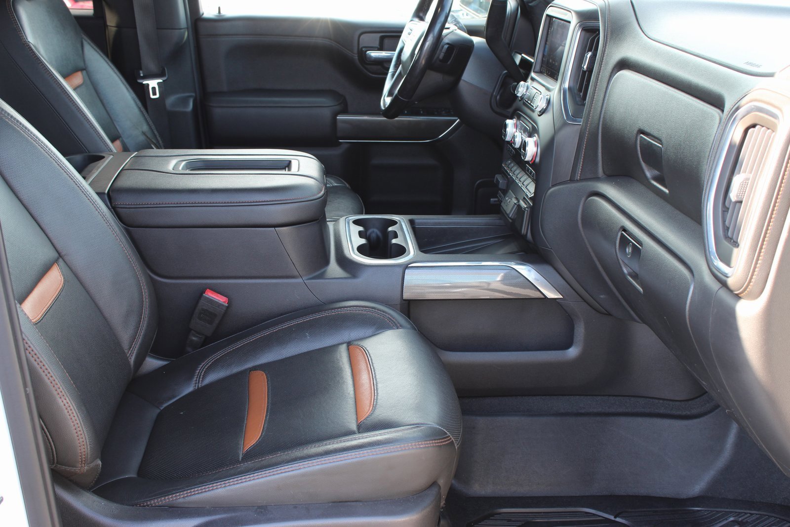 Used 2019 GMC Sierra 1500 AT4 w/ AT4 Premium Package image 24