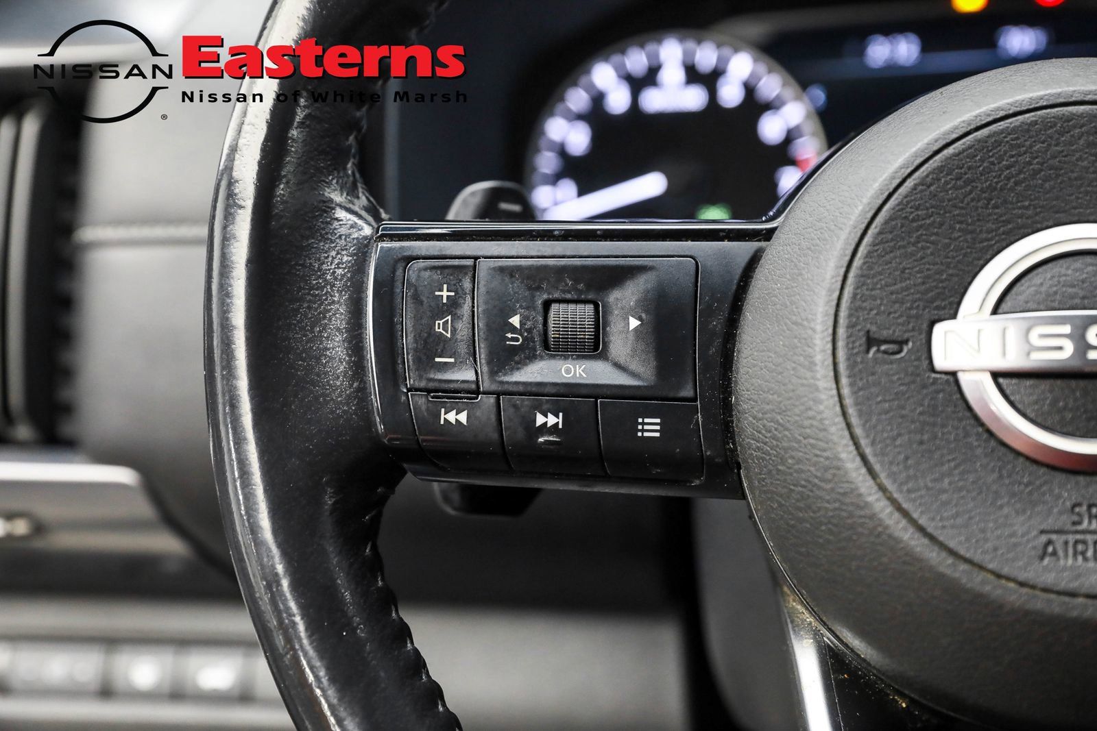 Used 2024 Nissan Pathfinder SL image 49