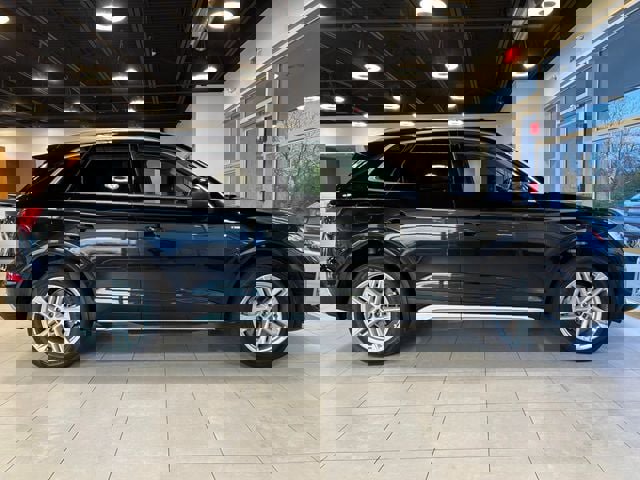 Used 2022 Audi Q5 e Premium Plus w/ Premium Plus Package image 15