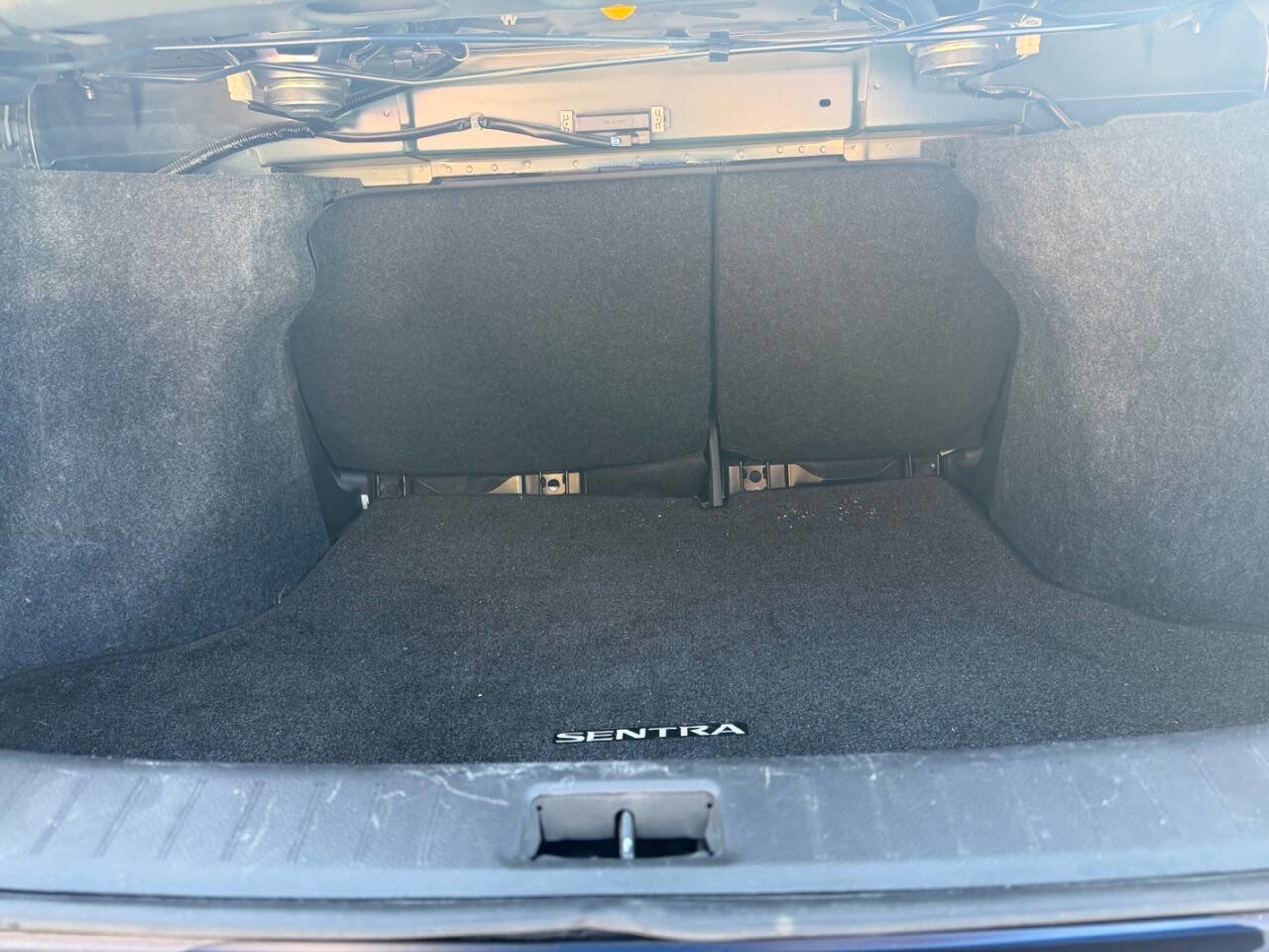 Used 2018 Nissan Sentra SV image 13