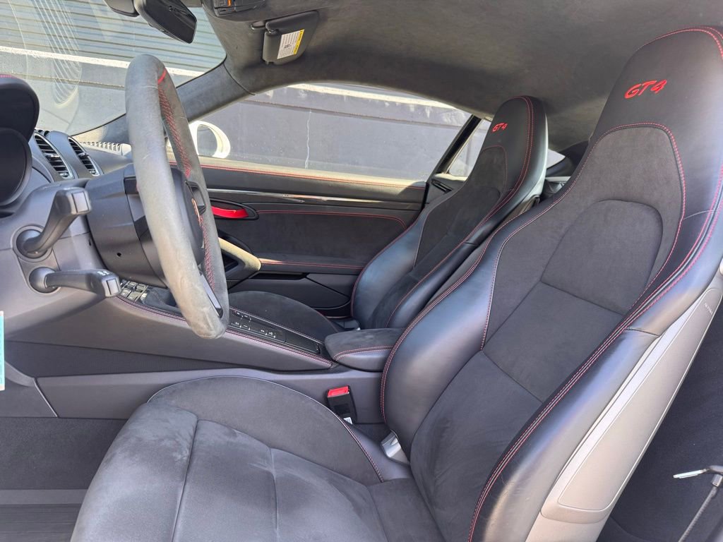 Certified 2022 Porsche 718 Cayman GT4 image 16