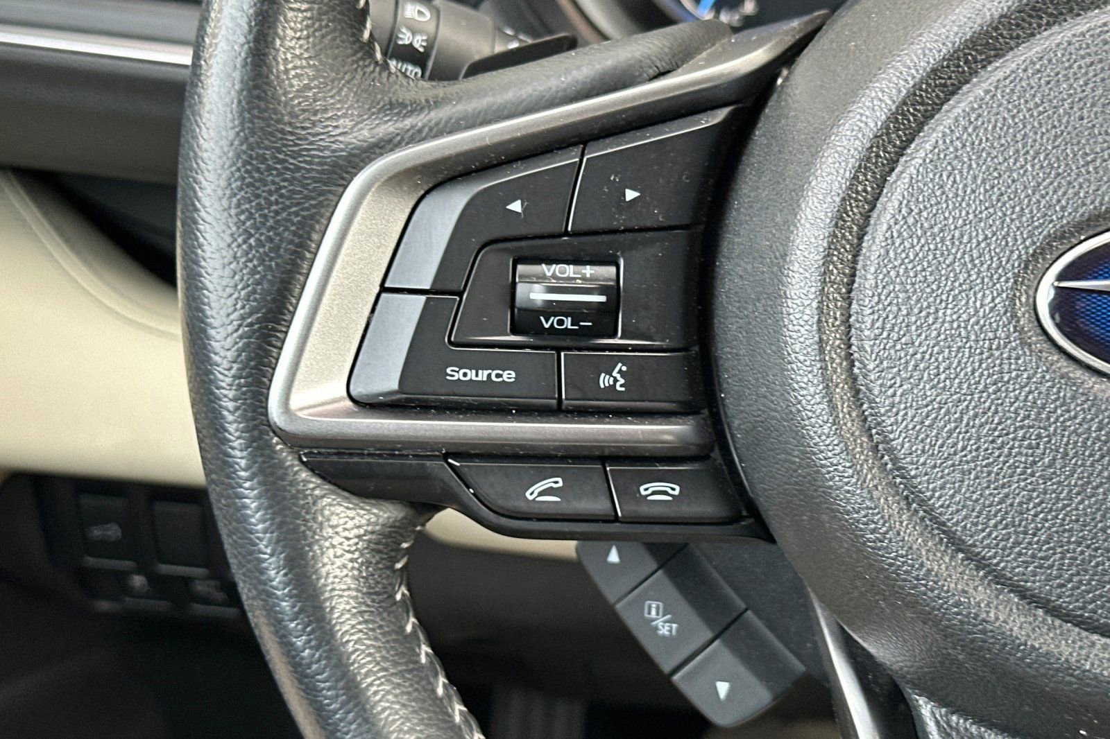 Used 2019 Subaru Ascent Limited w/ Popular Package #3 image 29