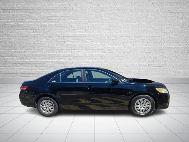 Used 2010 Toyota Camry FWD image 7