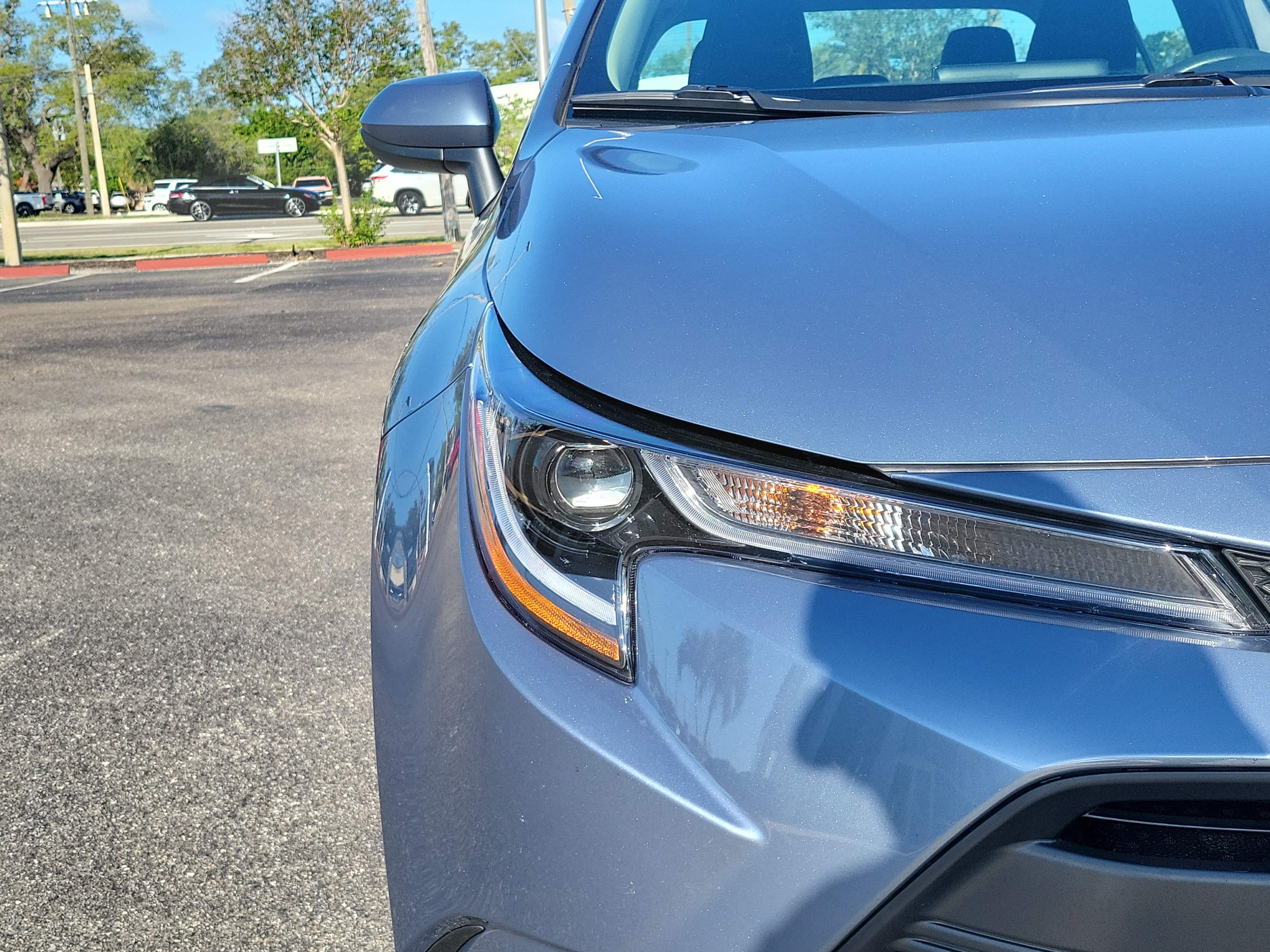 Used 2026 Toyota Corolla LE FWD image 7