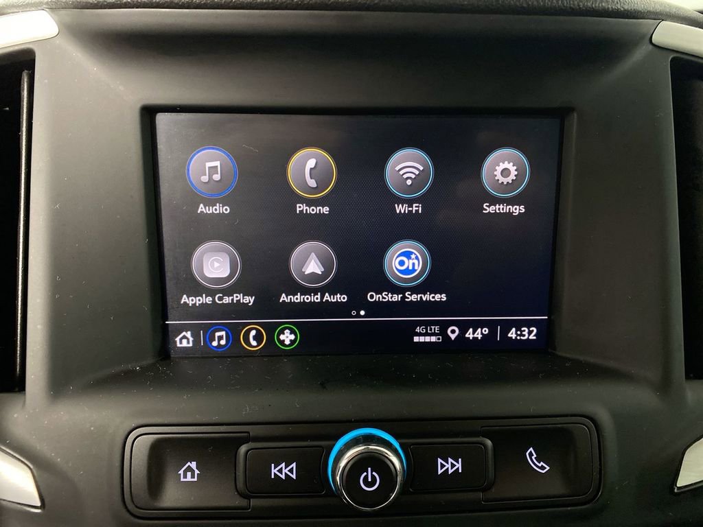 Used 2023 GMC Terrain SLE w/ Driver Convenience Package image 16