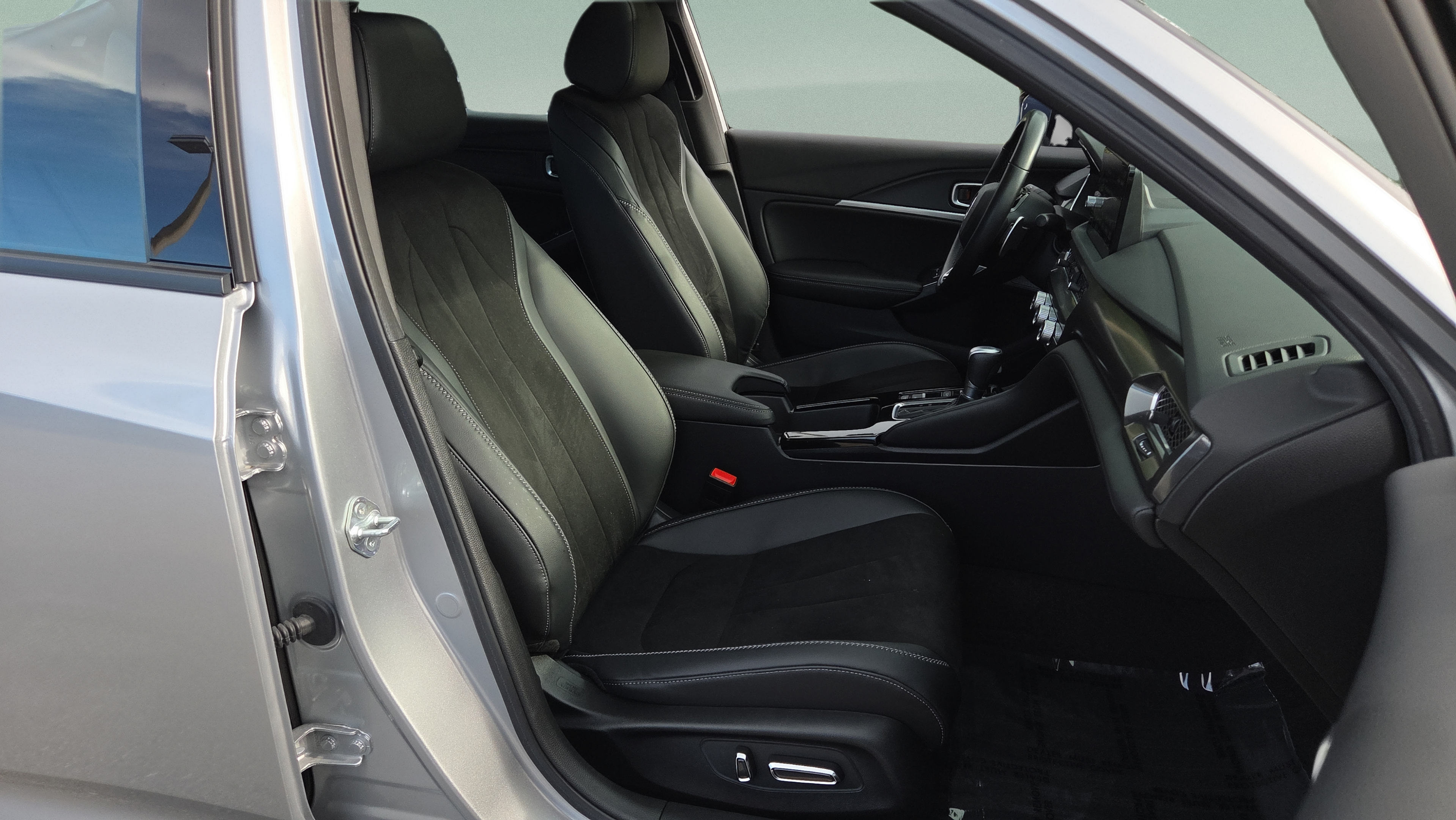 Certified 2024 Acura Integra A-Spec w/ Technology Package FWD image 17