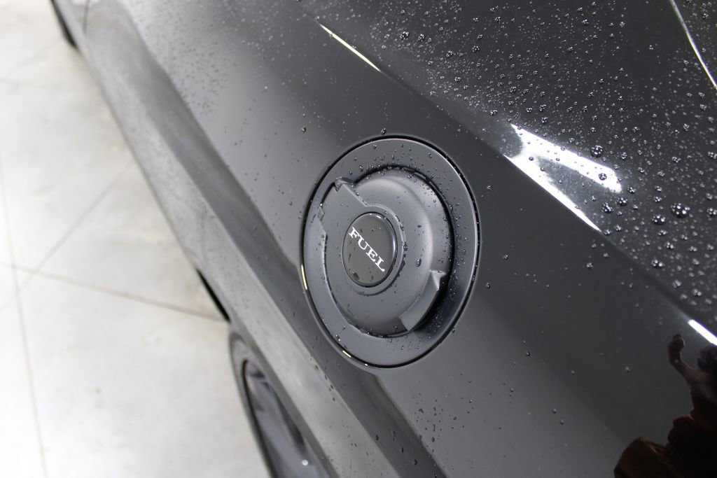 Used 2023 Dodge Challenger R/T w/ Blacktop Package image 29