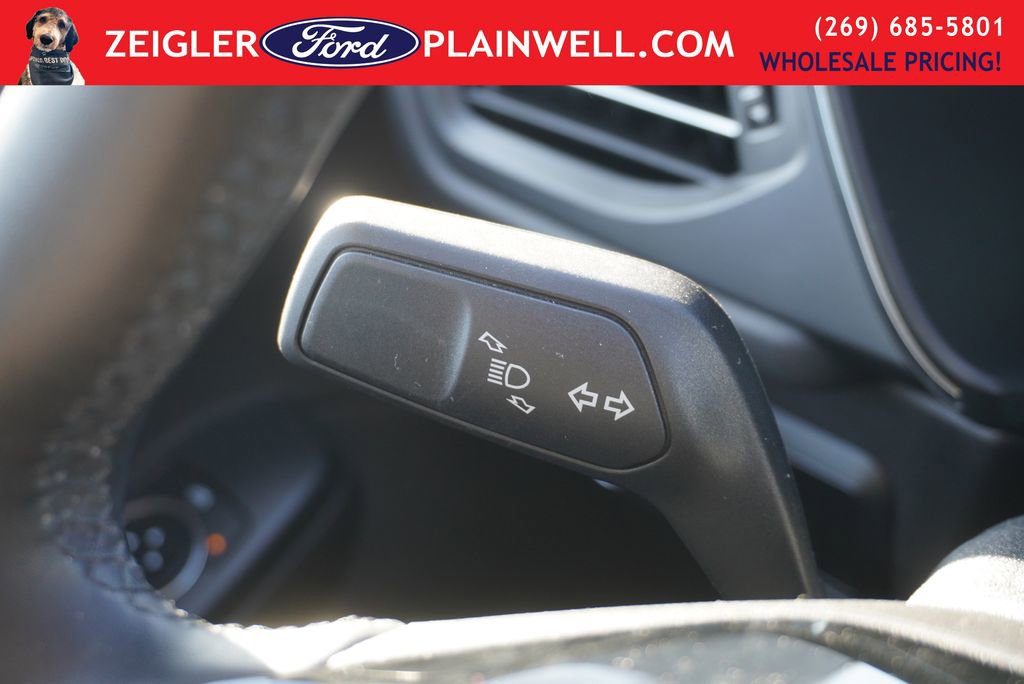 Used 2024 Ford Escape Platinum image 29