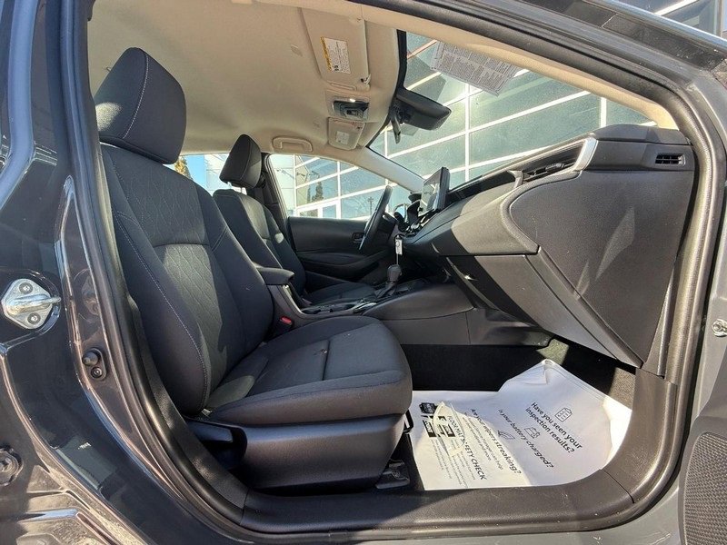 Used 2024 Toyota Corolla LE image 9