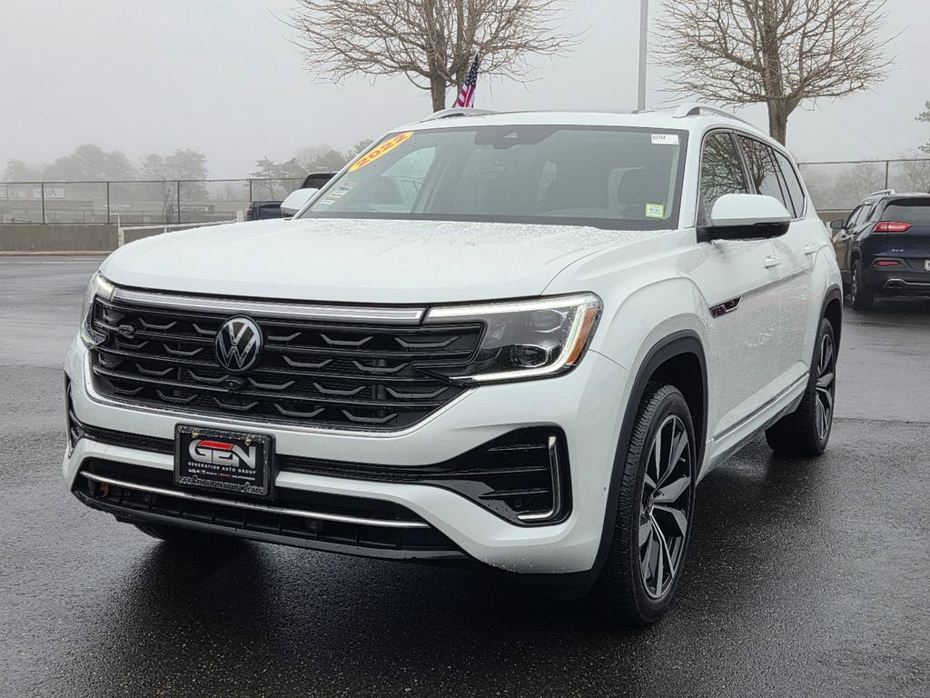 Used 2024 Volkswagen Atlas SEL Premium R-Line AWD/4WD image 7