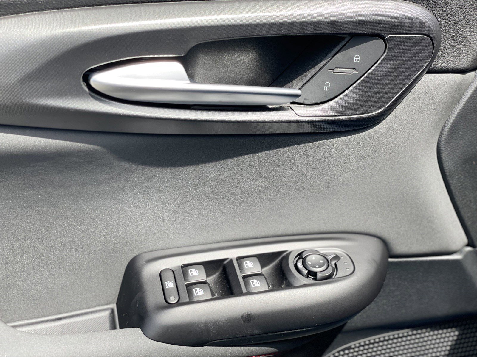 Used 2024 Dodge Hornet GT w/ GT Blacktop Package image 14