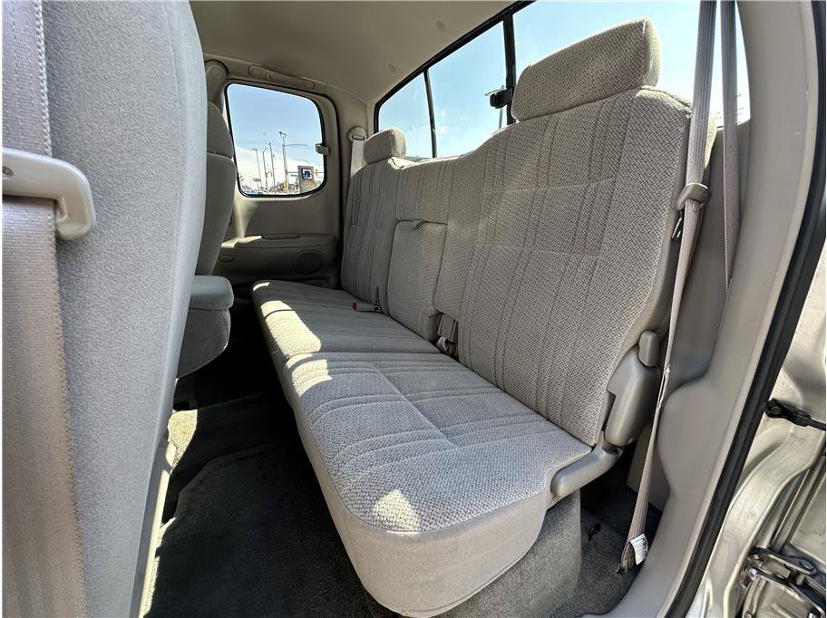 Used 2002 Toyota Tundra SR5 AWD/4WD image 17