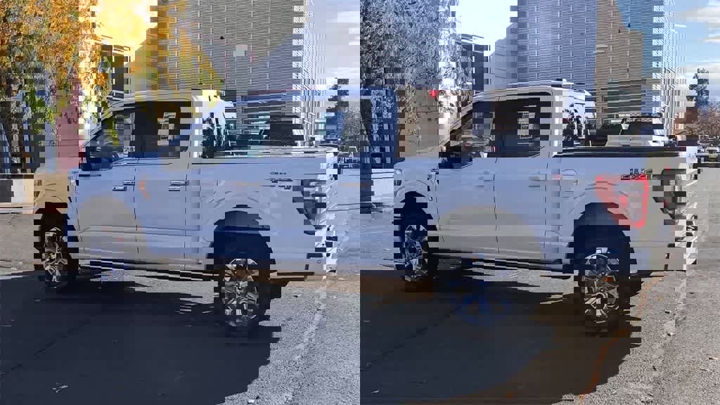 Used 2022 Ford F150 Platinum image 6