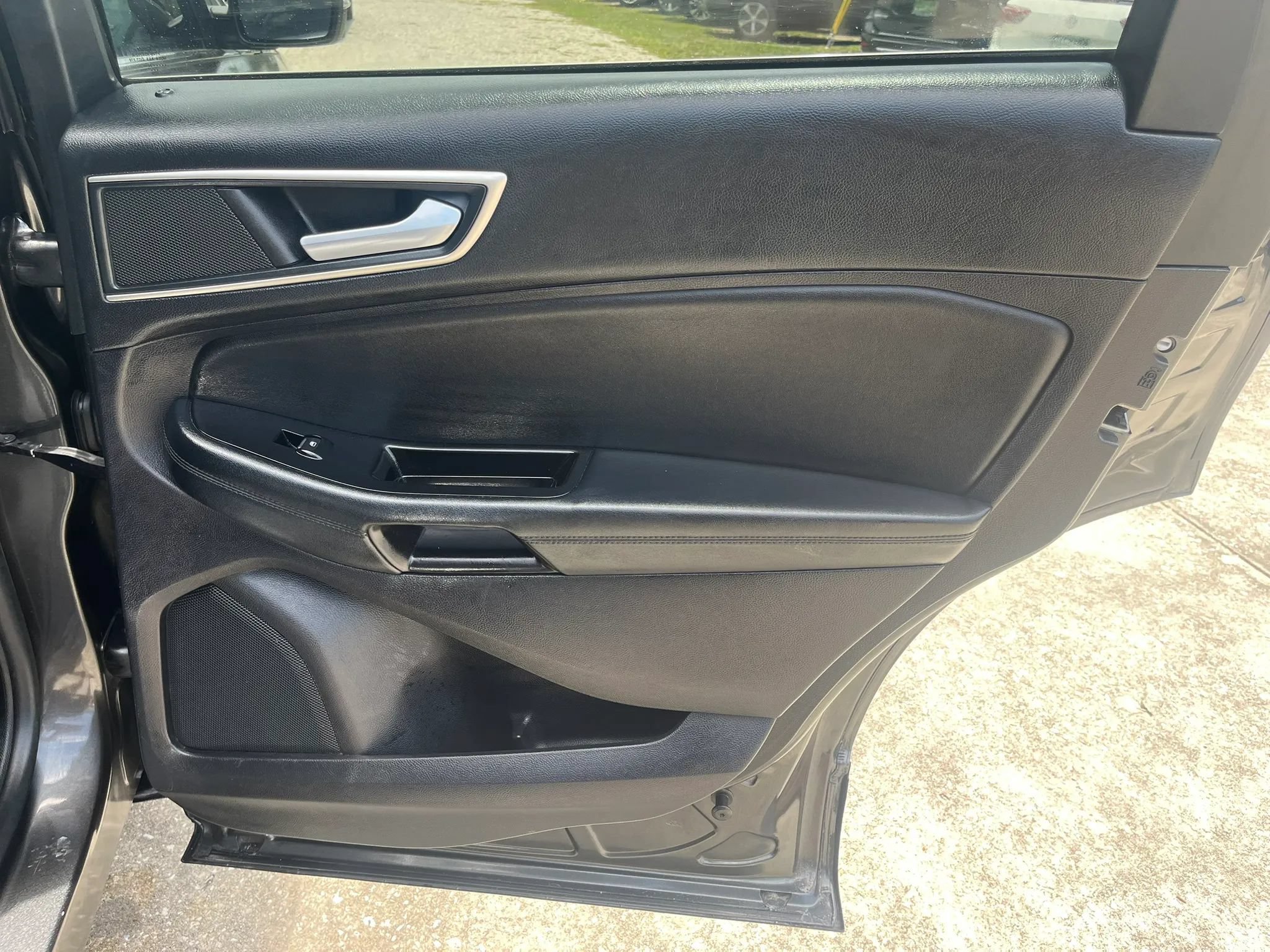 Used 2020 Ford Edge SEL w/ Convenience Package FWD image 31