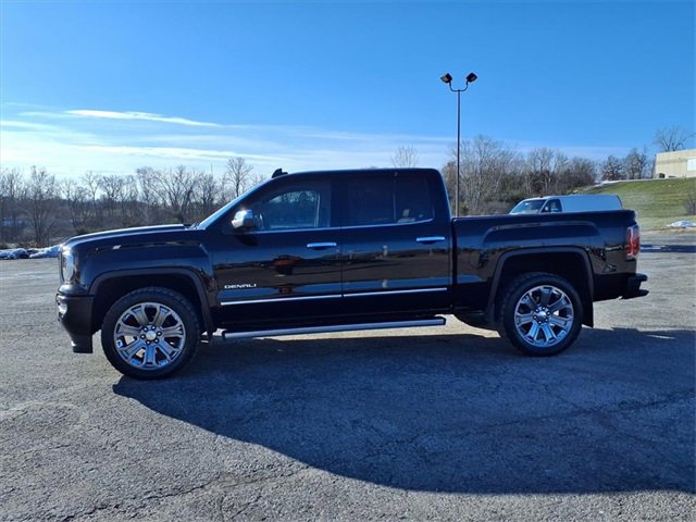 Used 2018 GMC Sierra 1500 Denali w/ Denali Ultimate Package image 25