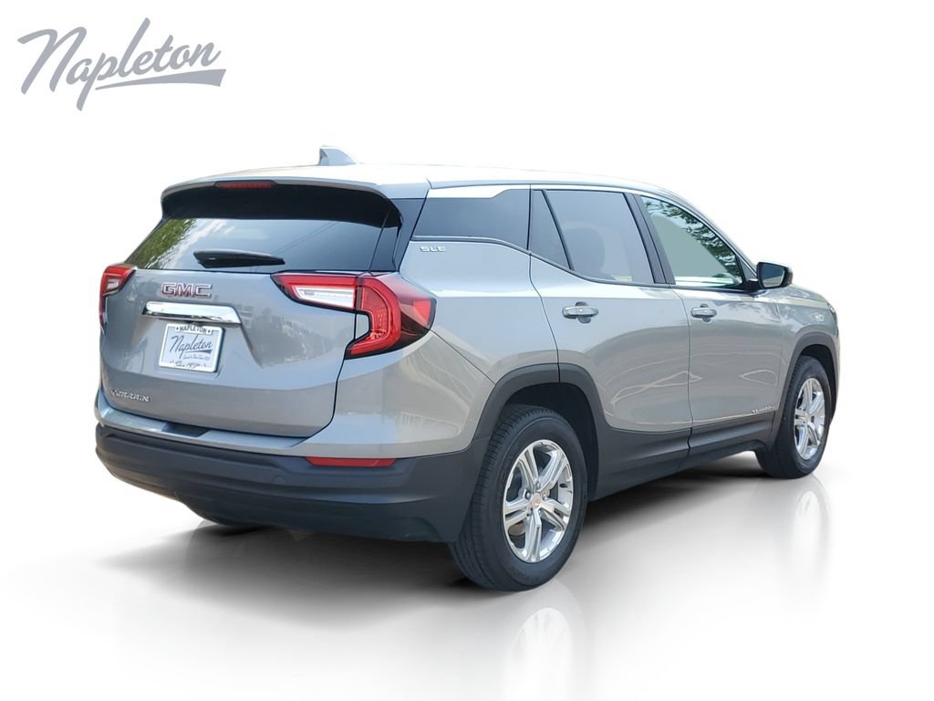Used 2024 GMC Terrain SLE FWD image 6