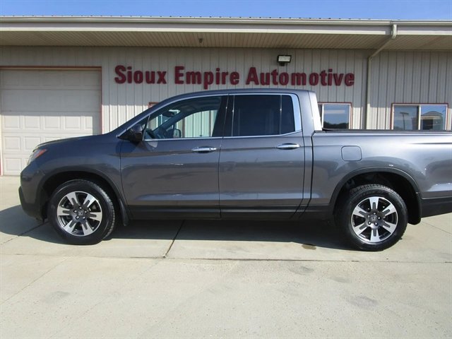 Used 2019 Honda Ridgeline RTL-E image 2