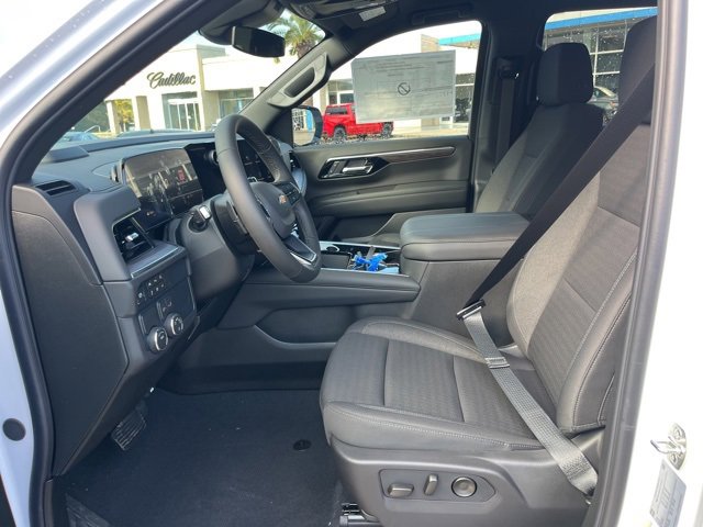 New 2026 Chevrolet Suburban LS image 15