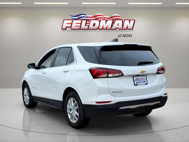 Used 2024 Chevrolet Equinox LT w/ LPO, Floor Liner Package FWD image 3