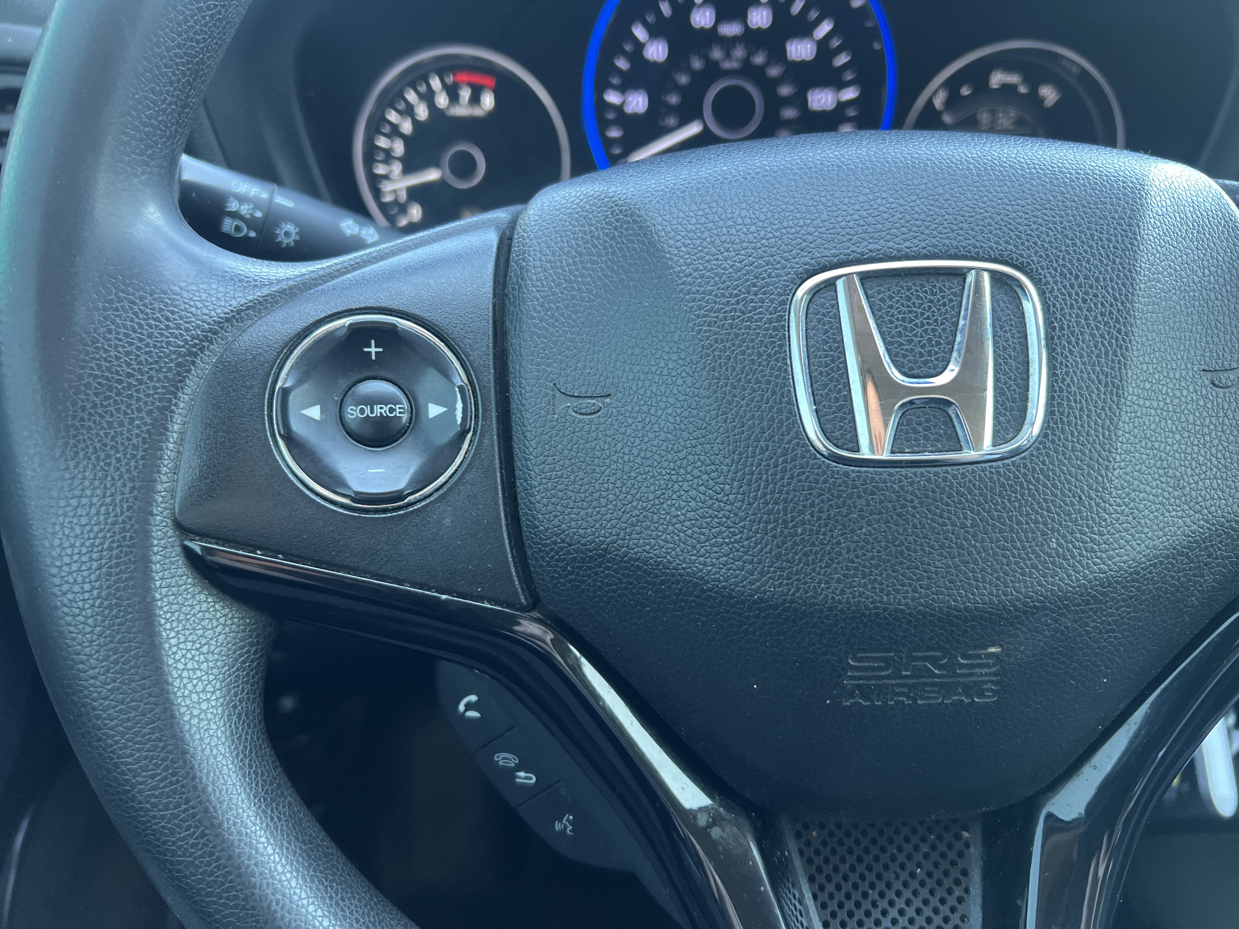 Used 2019 Honda HR-V LX image 29