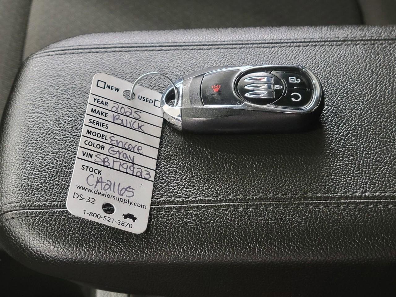 Used 2025 Buick Encore GX Preferred image 26