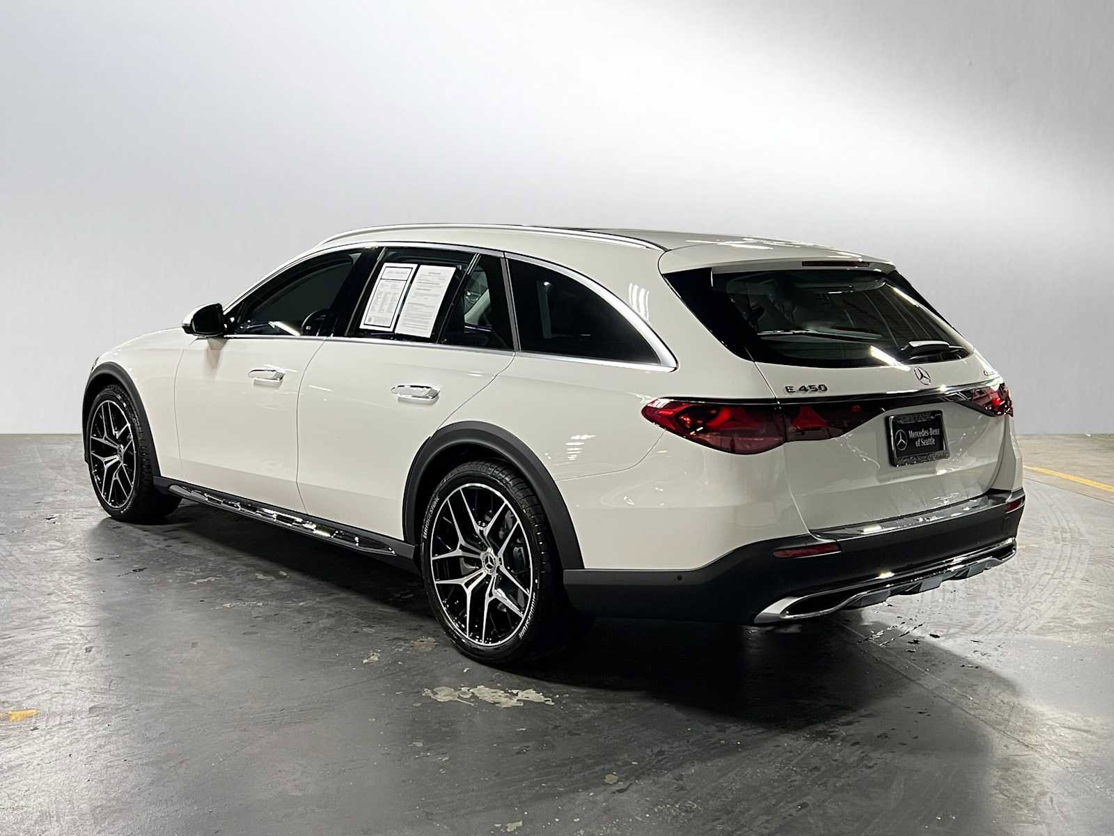 Certified 2026 Mercedes-Benz E 450 4MATIC All-Terrain Wagon image 5