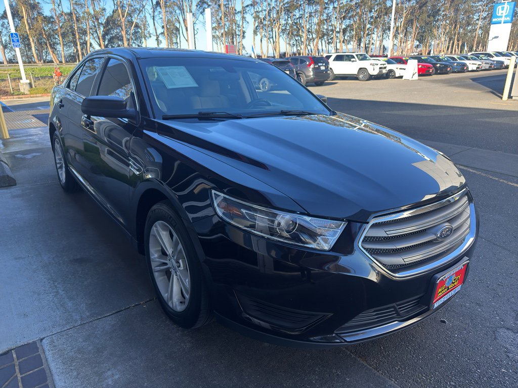Used 2019 Ford Taurus SE image 19