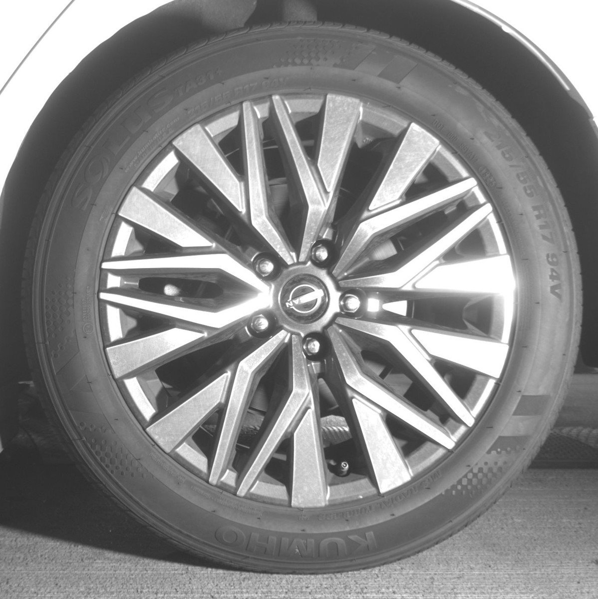 Used 2025 Nissan Altima 2.5 SV image 14