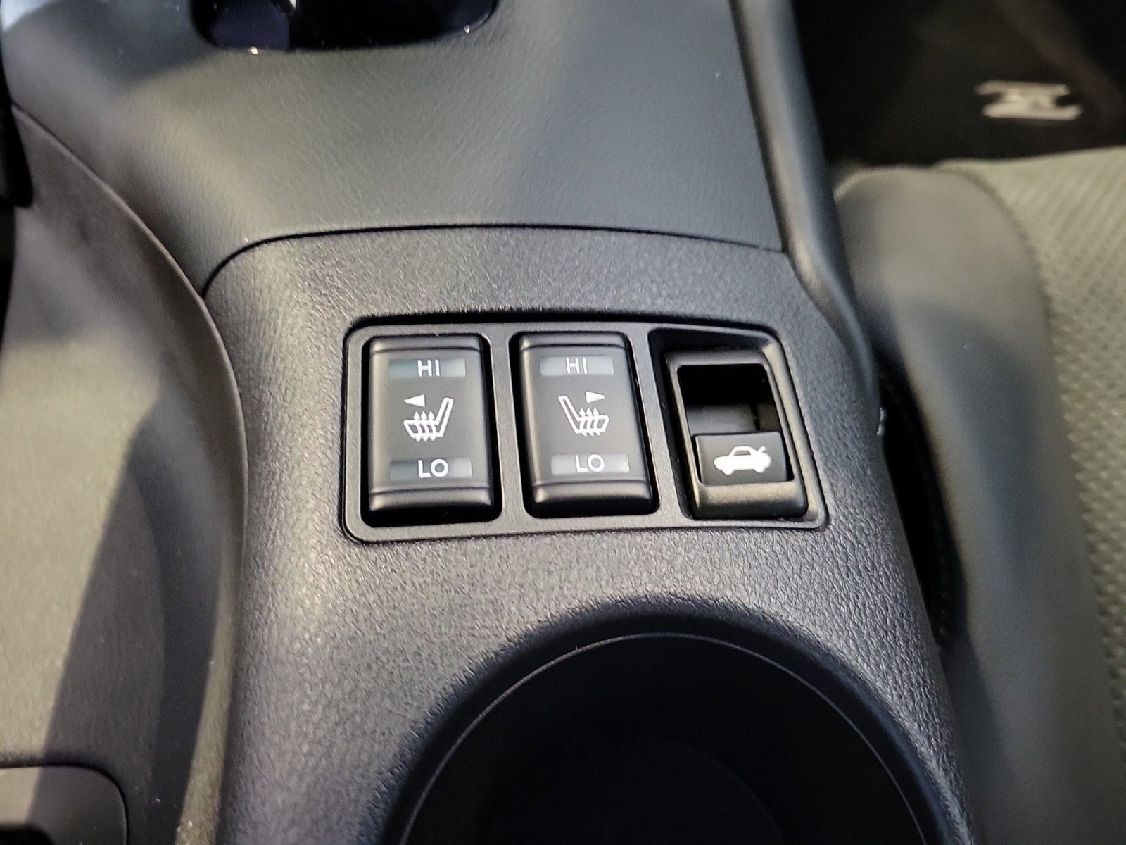 Used 2024 Nissan Z Performance w/ Floor Mat Package image 25