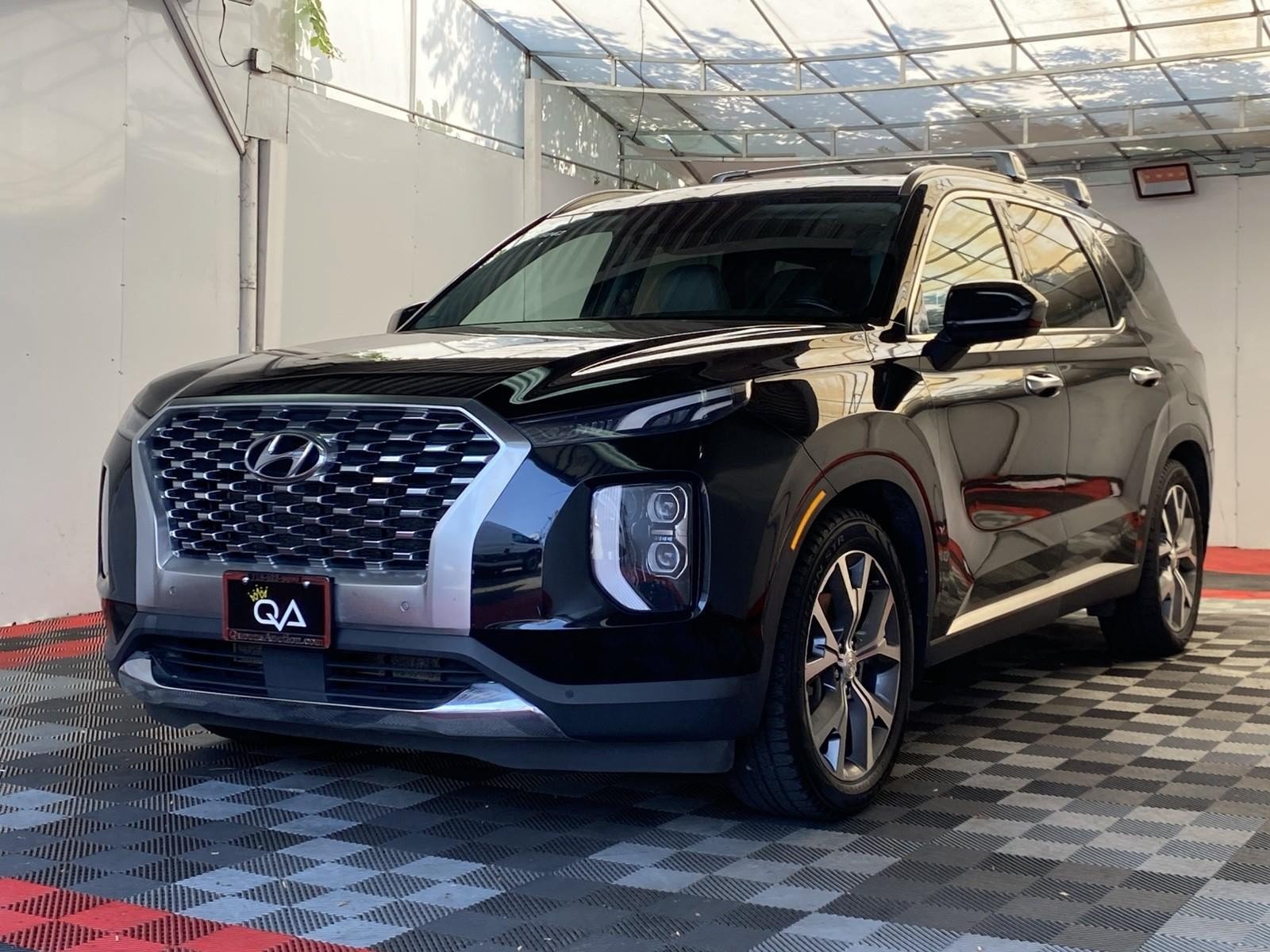 Used 2020 Hyundai Palisade SEL w/ Winter Weather Package AWD/4WD image 3
