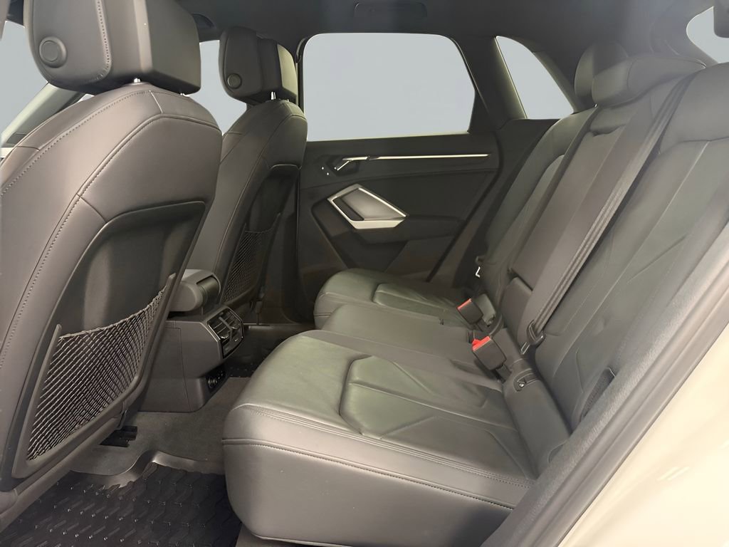 Used 2020 Audi Q3 2.0T Premium w/ Convenience Package image 14