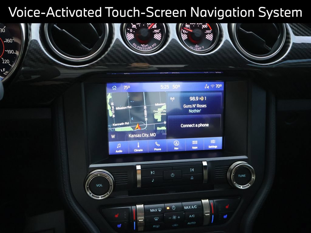 Used 2022 Ford Mustang Shelby GT500 w/ Technology Package RWD image 17