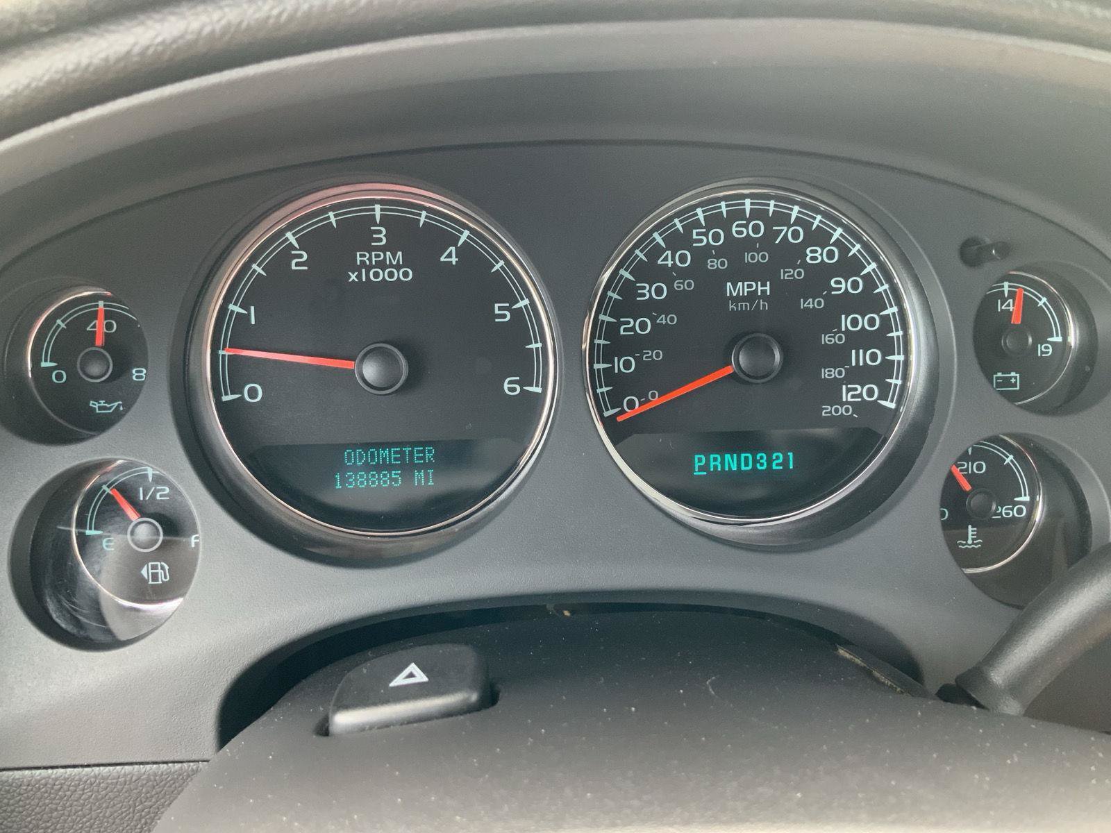 Used 2008 Chevrolet Avalanche LTZ w/ LTZ Preferred Equipment Group AWD/4WD image 27