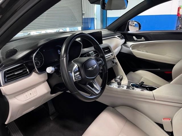 Used 2025 Genesis G70 2.5T RWD image 21