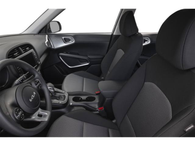 Certified 2025 Kia Soul LX w/ LX Technology Package FWD image 8