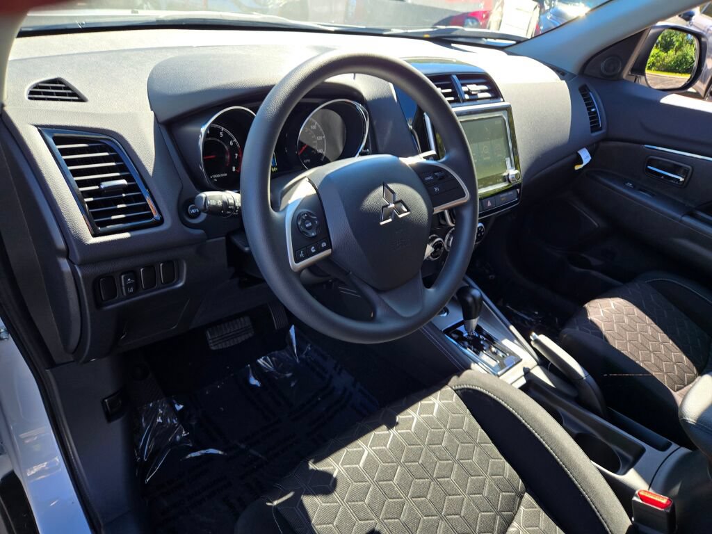 New 2027 Mitsubishi Outlander Sport ES AWD/4WD image 16