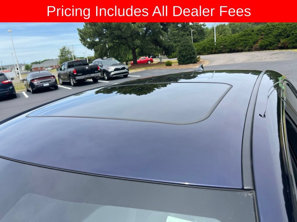 Used 2023 Toyota Corolla XLE FWD image 4