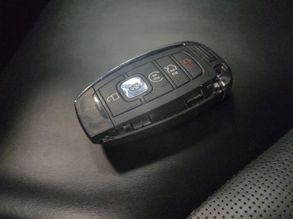 Used 2017 Lincoln MKC Select w/ Select Plus Package FWD image 32