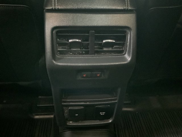 Used 2020 Ford Edge ST w/ Equipment Group 401A image 21