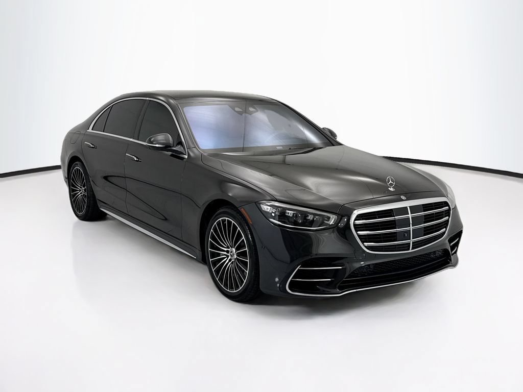 Used 2021 Mercedes-Benz S 580 4MATIC Sedan image 3