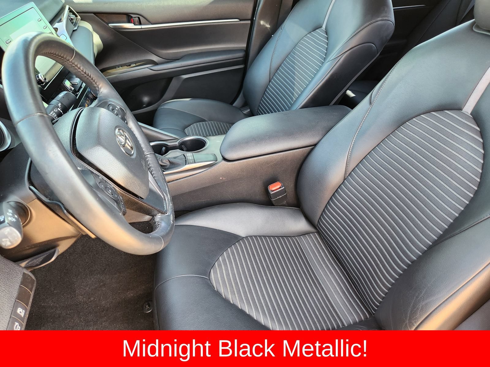 Used 2023 Toyota Camry SE w/ Convenience Package FWD image 16