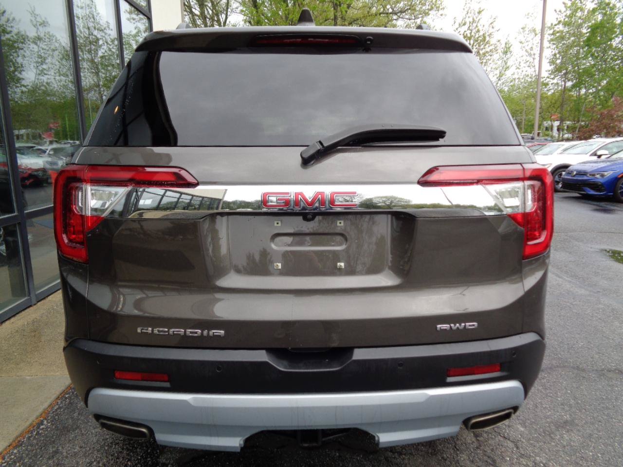 Used 2020 GMC Acadia SLE w/ Driver Convenience Package AWD/4WD image 6