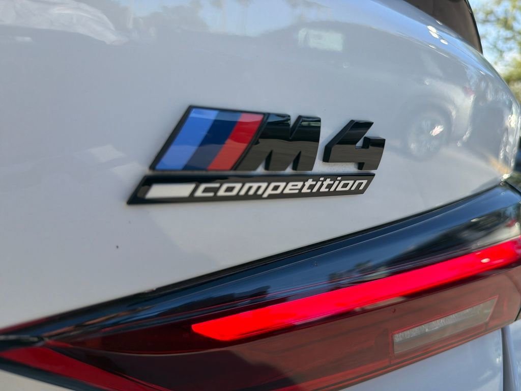 Used 2023 BMW M4 Competition w/ Executive Package image 10