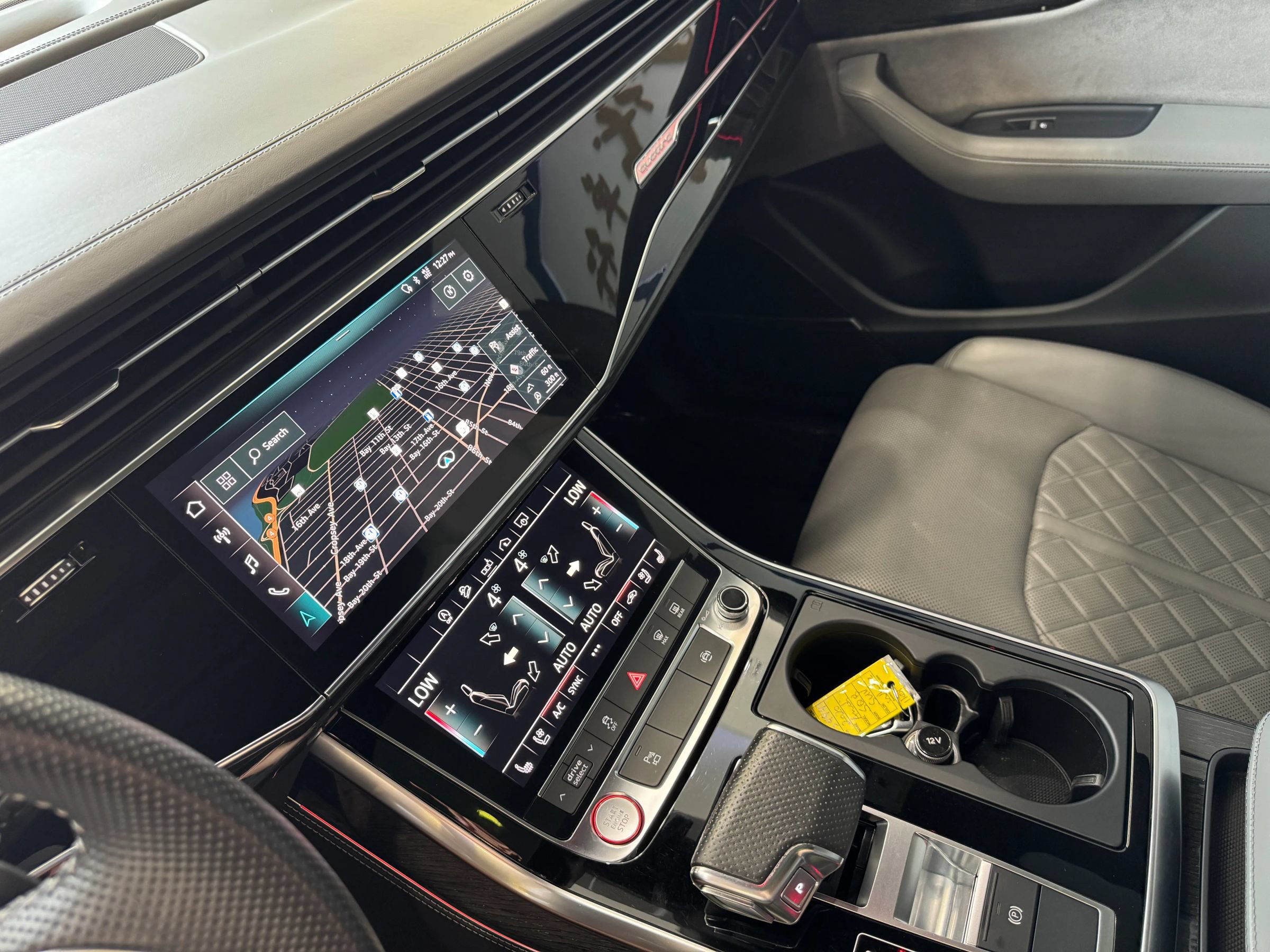 Used 2020 Audi SQ8 Premium Plus AWD/4WD image 18