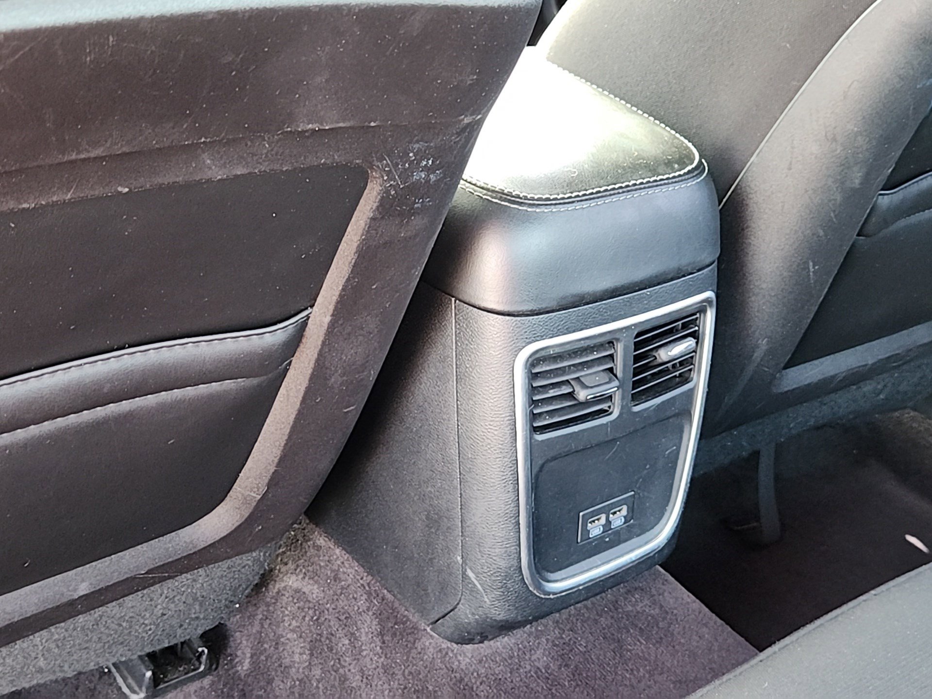 Used 2017 Dodge Charger R/T image 22