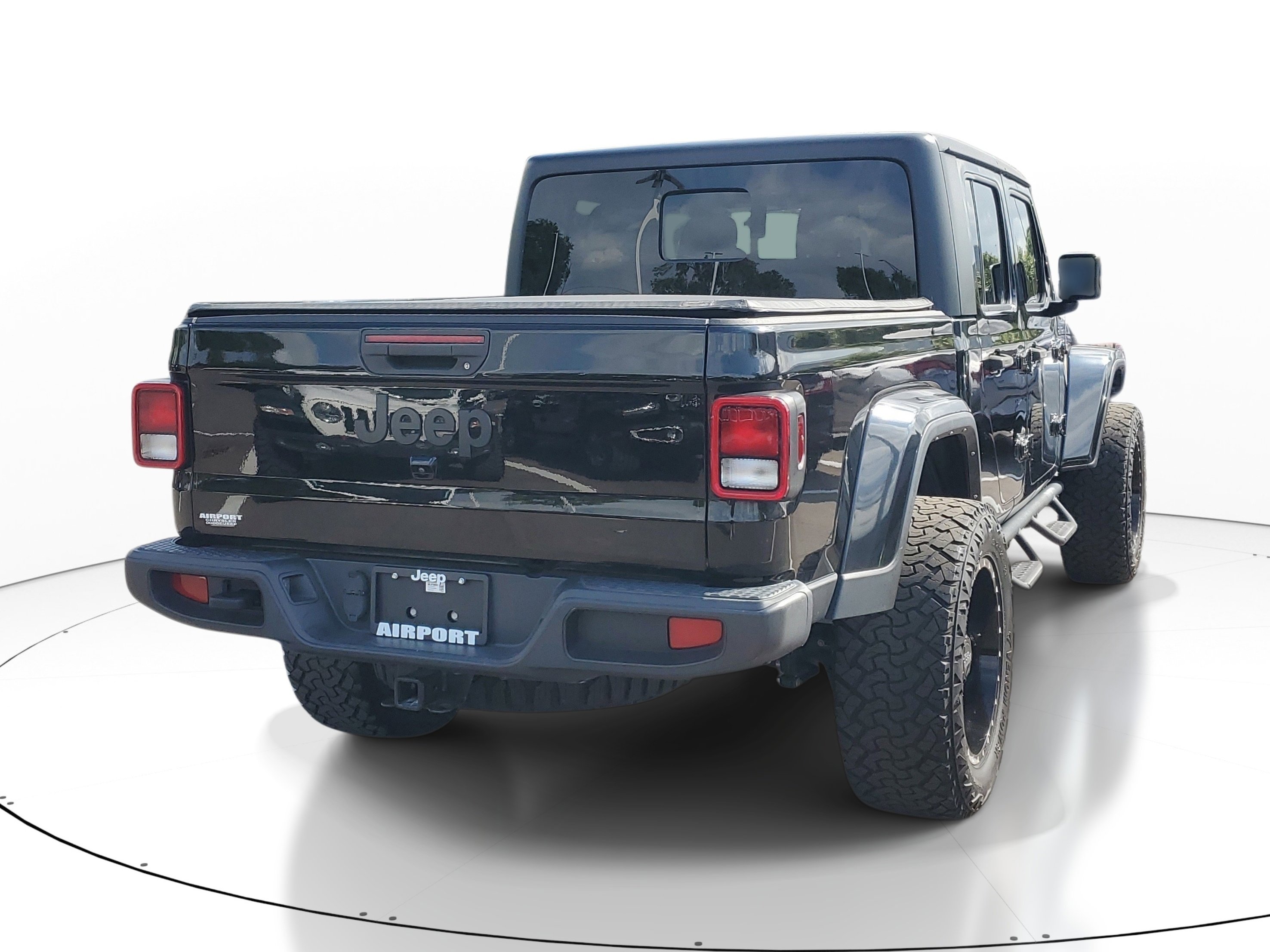 Used 2021 Jeep Gladiator Sport AWD/4WD image 5