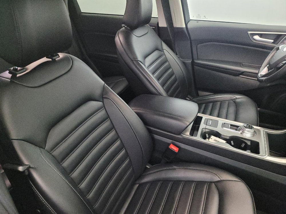 Used 2024 Ford Edge SEL image 21