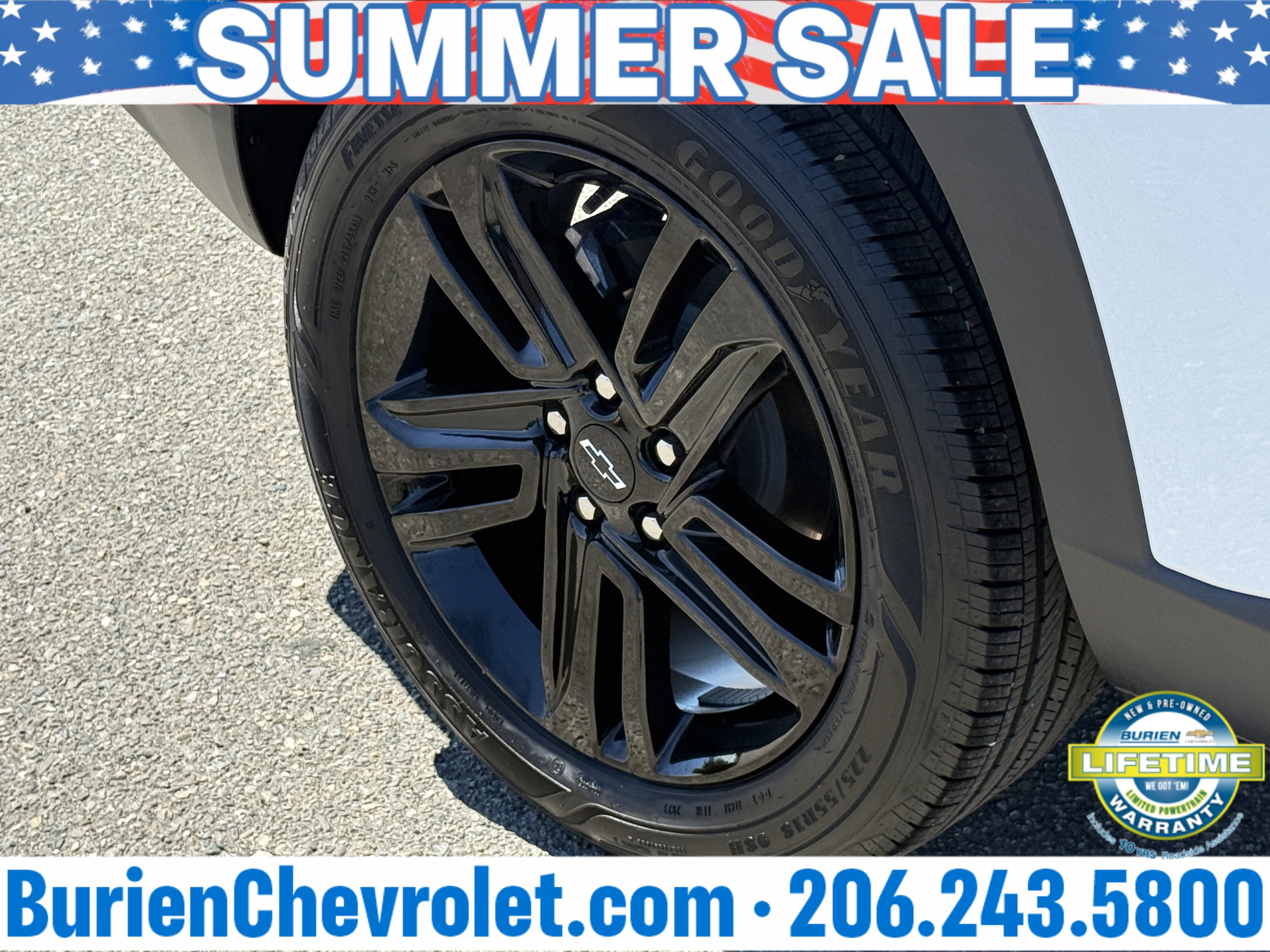 Used 2024 Chevrolet Trax ACTIV w/ Sunroof Package FWD image 28