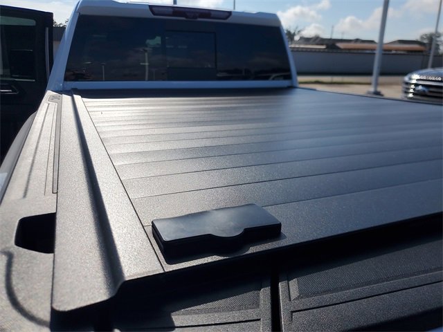 Used 2024 GMC Sierra 2500 AT4 w/ AT4 Premium Plus Package image 9